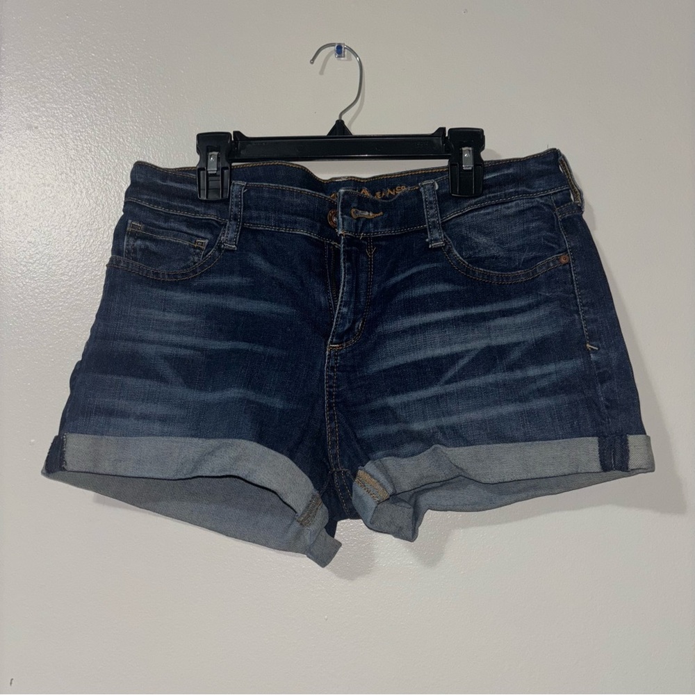 Arizona Jean Company Blue Denim Jeans with Gold Stitching